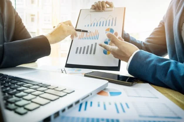 Selection of Experienced & Efficient People for ERP Software Operation and Training